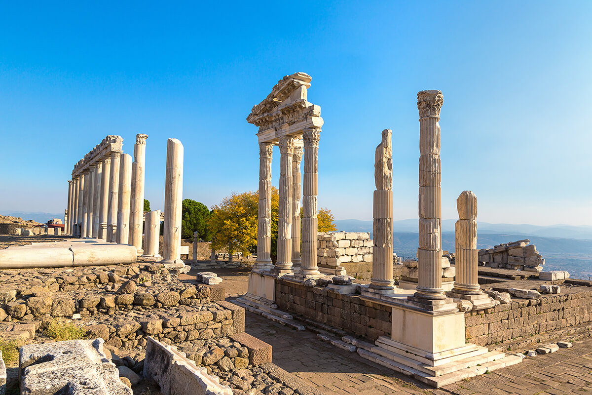Bergama, Çok Katmanlı Kültürel Peyzaj Alanı ile 2014 yılında UNESCO Dünya Mirası Listesi’ne adını yazdırdı.