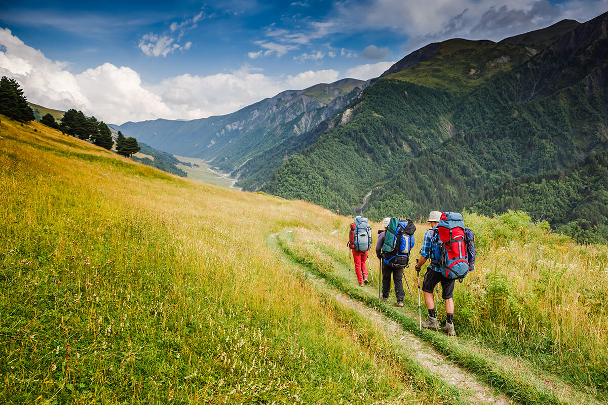 Trafik yoğunluğu, iş stresi, hayat gailesi derken kendimizi doğa ile baş başa bırakmak ve onunla güçlenmek istediğimizde yapabileceğimiz en güzel aktivitelerden biri kesinlikle hiking.