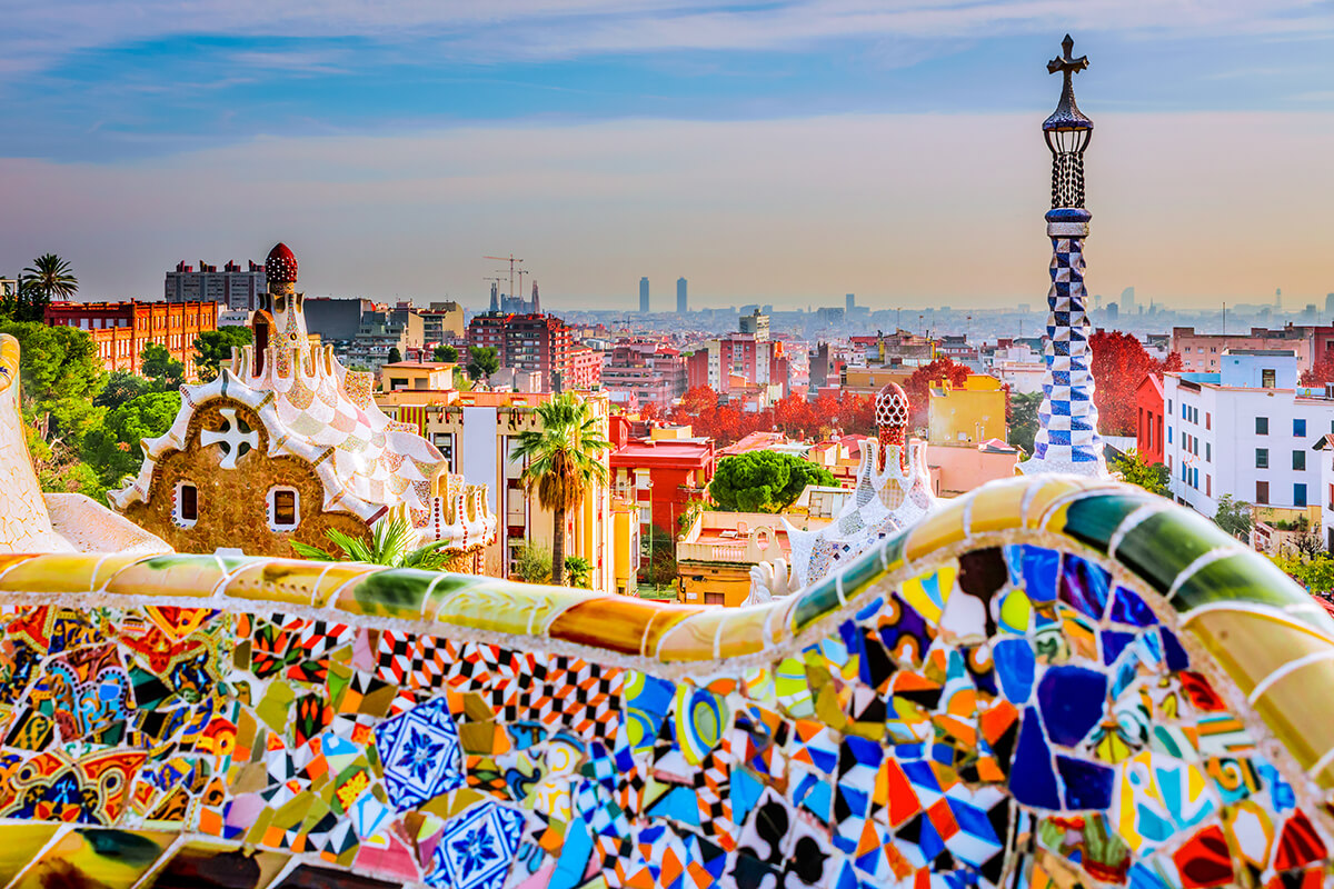 Park Güell de bir Gaudi harikası. Bu park, bildiğiniz gibi bir şey değil.