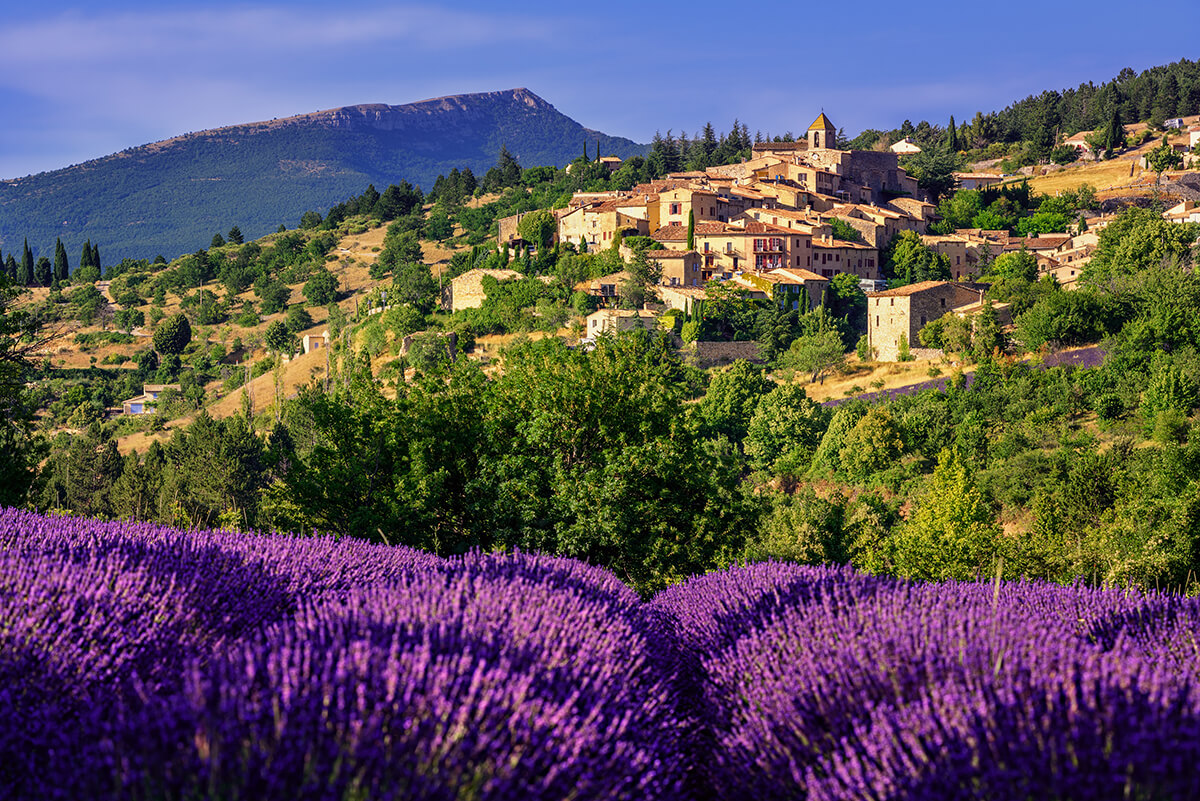 Fransa’nın Provence bölgesinde yer alan Sault, son yıllarda turistlerin sık sık ziyaret ettiği yerlerden biri haline geldi.