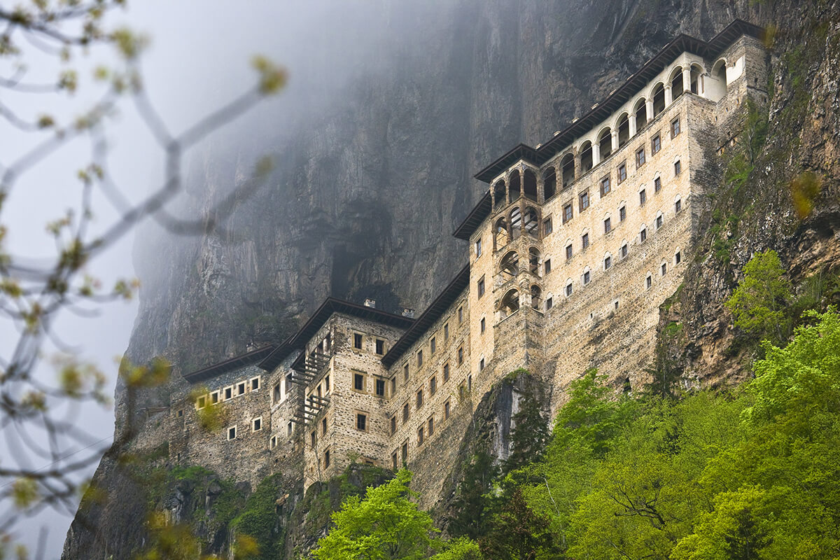 Trabzon Sümela Manastırı