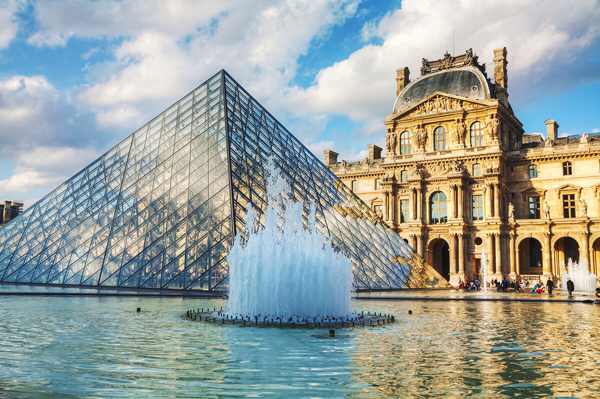 Fransa Louvre Müzesi