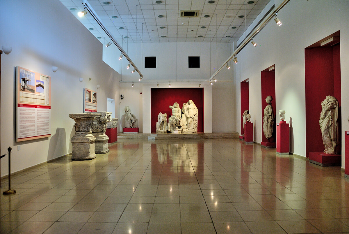 İzmir Tarih Sanat Müzesi
