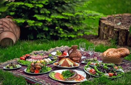 Azerbaycan’ın En Yahşi Sofraları Burada: Bakü’de Ne Yenir?